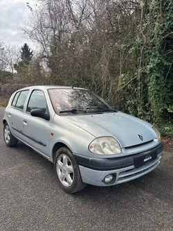 Renault clio 2 1.4 16v