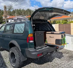 Mitsubishi Pajero SportWagon