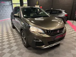 PEUGEOT 3008 II 1.5 BlueHDi EAT8 S&S 130 cv Allure Business / Entretien à jour / Apple CarPlay / Caméra de recul