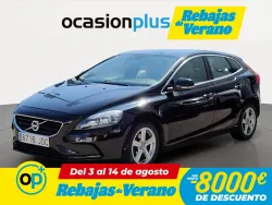 VOLVO V40 D2 Momentum 115