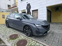 Peugeot 308 1.6 Hybrid Allure e-EAT8