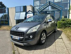 Peugeot 3008 2.0 HDi 16V 150ch FAP Premium Pack