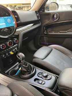 MINI Countryman Black Edition plug in