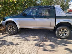 Mitsubishi L200 (K74tjendfl6)