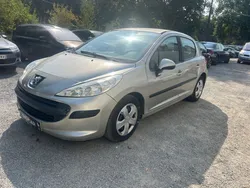 PEUGEOT 207 1.4 HDi 70ch BLUE LION Style USB Box