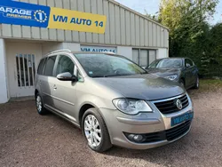 VOLKSWAGEN TOURAN 1.9 TDI 105ch FAP Confortline DSG7