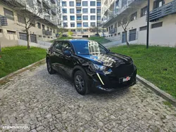 Peugeot 2008 1.2 PureTech Active Pack