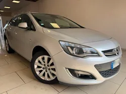 Opel astra sw sport tourer 1.6 cdti 2015 153 000 kms cosmo cuir gps xenon