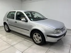 VOLKSWAGEN GOLF 2.0 si vous ne lisez pas l'annonce entièrement on ne répond pas aux questions MERCI