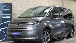 Volkswagen Multivan 2.0 TDi 140 Confortline Longa DSG de 2023