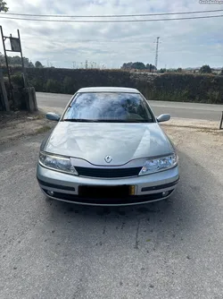 Renault Laguna 1.6i é a gaz