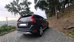 Volvo XC60 2.0D R-Design 85 anos