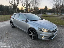 Volvo V40 D4 RDesign