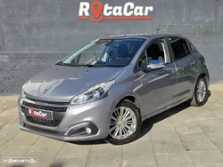 Peugeot 208 1.2 PureTech Signature
