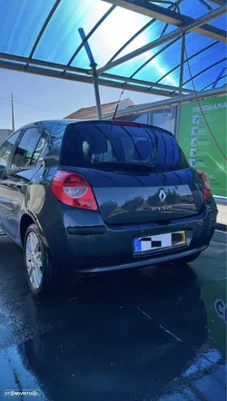 Renault Clio 1.2 16V Confort