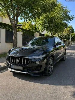 Maserati Levante Maserati Levante S Q4