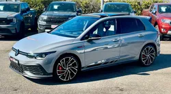 Volkswagen Golf 8 GTI CLUBSPORT 300CV DSG7 VIRTUAL COCKPIT GPS CARPLAY + TOIT + AKRAPOVIC + CUIR + CAMERA + H&K