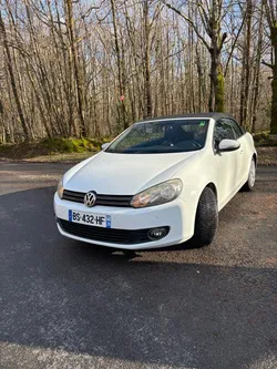 VOLKSWAGEN GOLF VI CABRIOLET 1.6 TDi 105 FAP