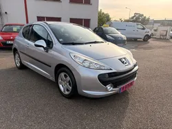Peugeot 207 1.4 Essence 75 ch – 84 480 km – Climatisation – Très bon état
