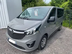 Opel vivaro 9 places