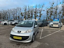 Peugeot 107 1.0L 68CH 4CV