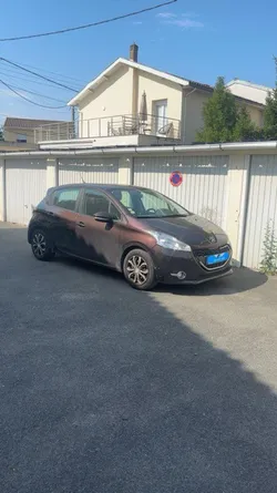 🍀affaires à saisir peugeot 208 1,6hdi 228 500km garanties 3 mois 🍀