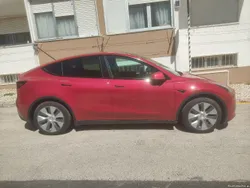 Tesla Model Y RWD