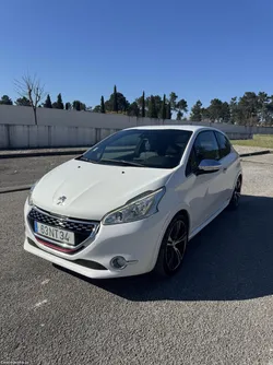Peugeot 208 GTi 1.6 Thp
