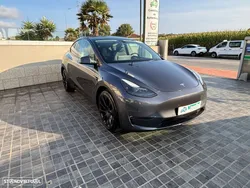 Tesla Model Y Long Range Tração Integral