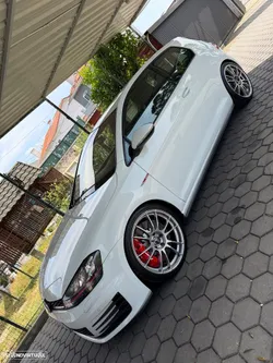 VW Golf GTI Performance BlueMotion DSG