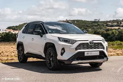 Toyota RAV4 2.5 HDF Square Collection
