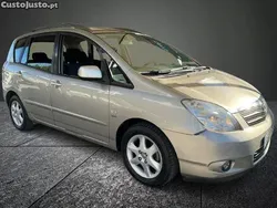 Toyota Corolla 1.6 vvt-i sol
