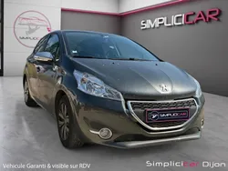 PEUGEOT 208 1.2 Puretech 82 Style 82Ch Garantie 12 mois