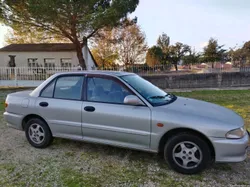 Mitsubishi Lancer GLXI