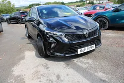 Renault CLIO VI EVOLUTION DIESEL BLUEDCI 100 CV BOITE 6V CAMÉRA USB GPS LINK BLUETOOTH FULL LEDS