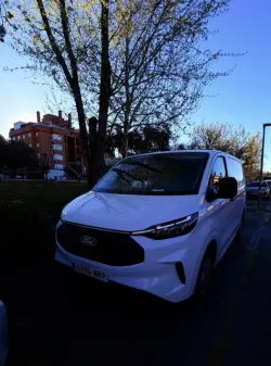 Ford Transit Custom Van 320 L2 Trend 136 NO NEGOCIABLE EL PRECIO