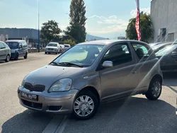 Toyota Yaris 1.0 VVT-i 65ch Luna Pack 3P