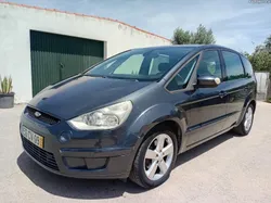 Ford S-Max Titanium