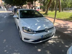 Volkswagen Golf 1.6TDI Advance DSG7 85kW