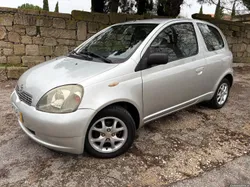 Toyota Yaris 1.0 VVT-I 60 mil km