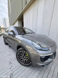 Porsche Cayenne S