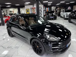 Porsche macan 2.0 turbo pdk7