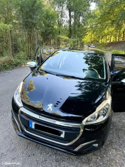 Peugeot 208 1.2 PureTech Style