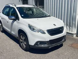PEUGEOT 2008 1.6 e-HDi 115ch FAP BVM6 Allure