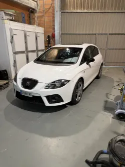 SEAT Leon León 2.0TDI FR