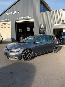 Volkswagen Golf VII GTI 245 Performance DSG – Toit Ouvrant – Virtual Cockpit – 19”