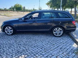 Mercedes-Benz C 220 CDi Avantgarde Automática