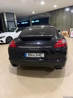 Porsche Panamera 4x4