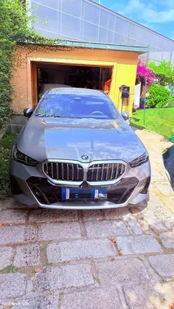 BMW 530 e Pack Desportivo M Pro