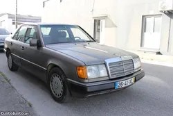 Mercedes-Benz E 200 E200